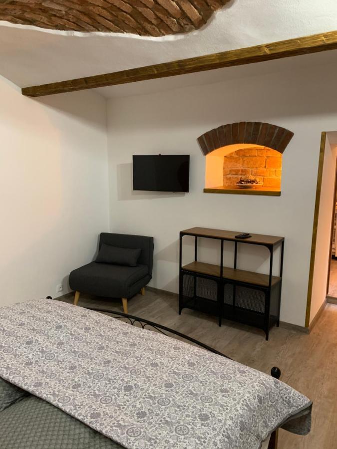 יאסימוב Apartmany Pod Kloboukem מראה חיצוני תמונה